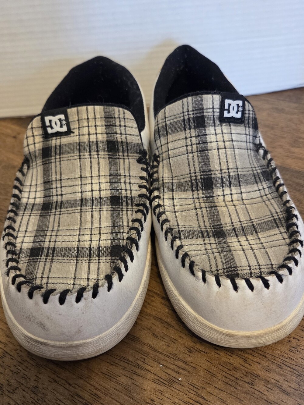 DC Shoes Men's Size 11 Plaid Slip-On Sneakers in Black & White